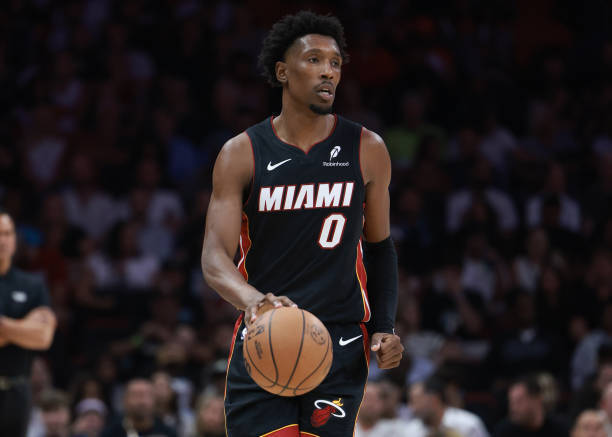 迈阿密热火内部会议纪要流出——今夜单刀错失；CBA常规赛使命明确；赛程密集仍需轮换的简单介绍-九游app下载