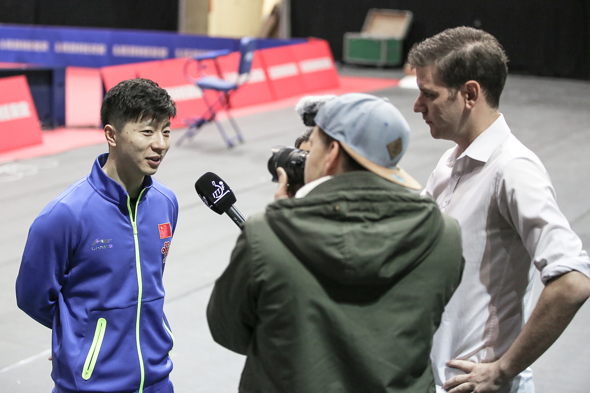 今夜欧超杯焦点战，西汉姆外线爆发，压力陡增，数据趋势出现新变化(维克托阅读答案大全)