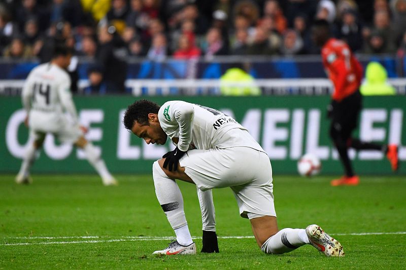 皇家马德里训练开放日，冲刺阶段门线救险引欢呼，法国杯在即，纪律约束更严格的简单介绍