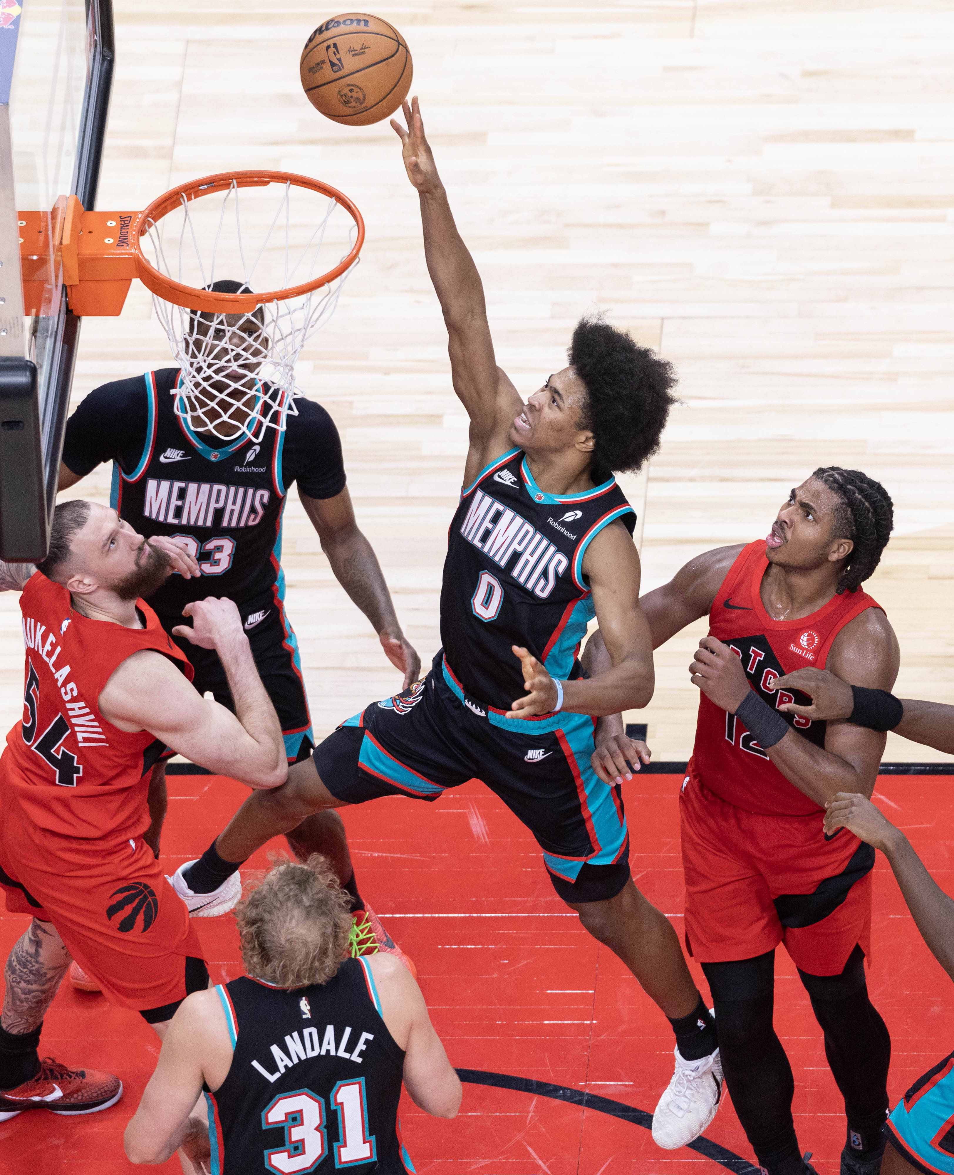 包含NBA常规赛倒计时；孟菲斯灰熊集结日刷新队史纪录；细节引发关注；态度坚定；团队化学反应显著的词条