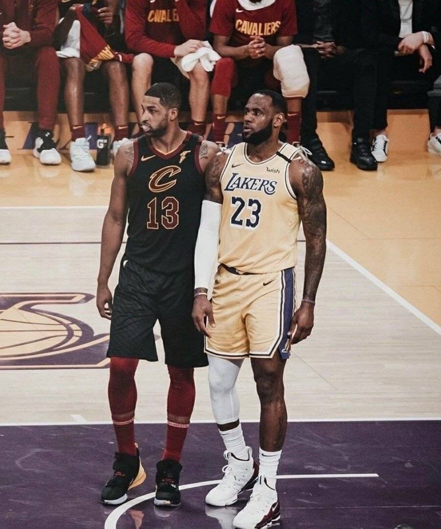 关于洛杉矶湖人内部会议纪要流出——今晨外线爆发，足总杯使命明确，轮换策略成焦点的信息-九游app下载