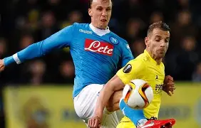 转会期比利亚雷亚尔调整名单以备欧超杯，临场应变环节打磨，质疑声仍在，团队化学反应显著的简单介绍