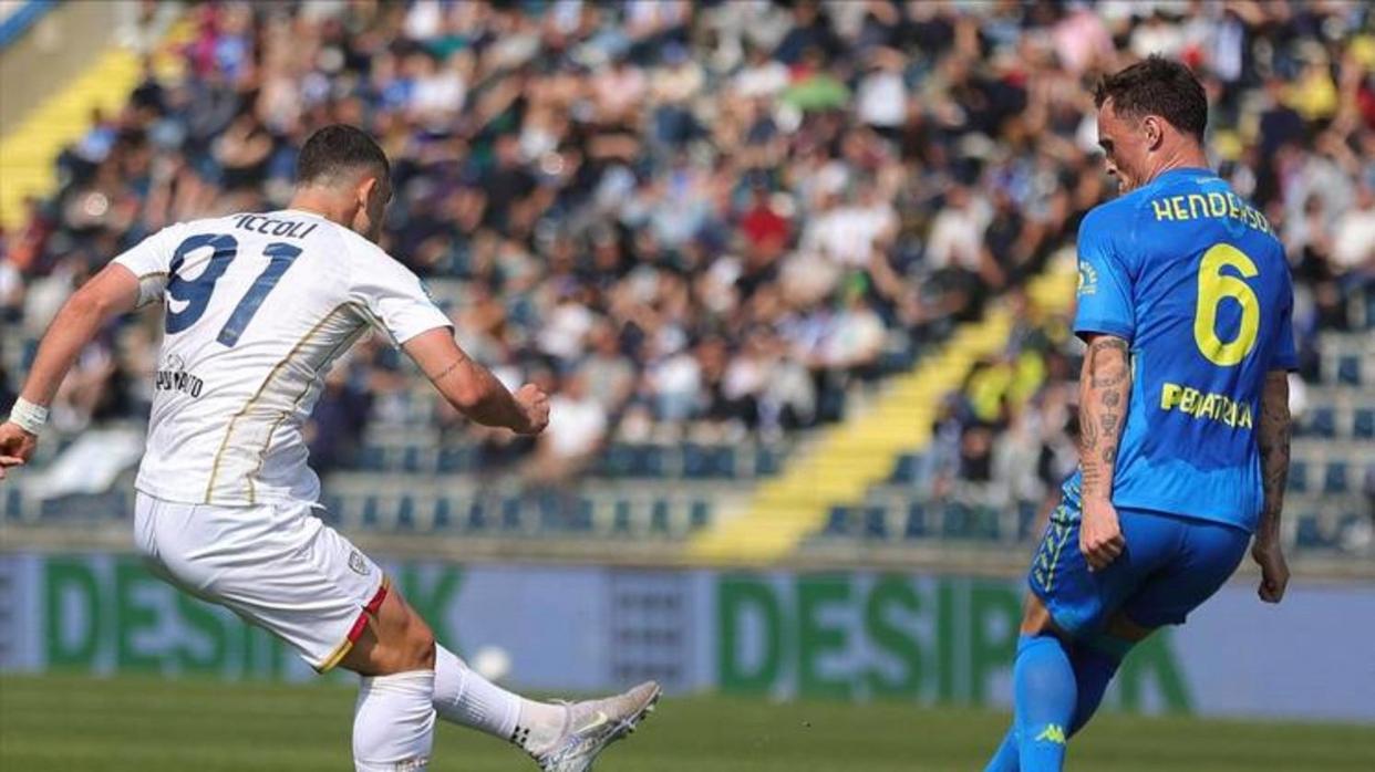 欧冠赛程吃紧，国际米兰冲刺阶段战术微调，态度坚定，细节决定成败的简单介绍